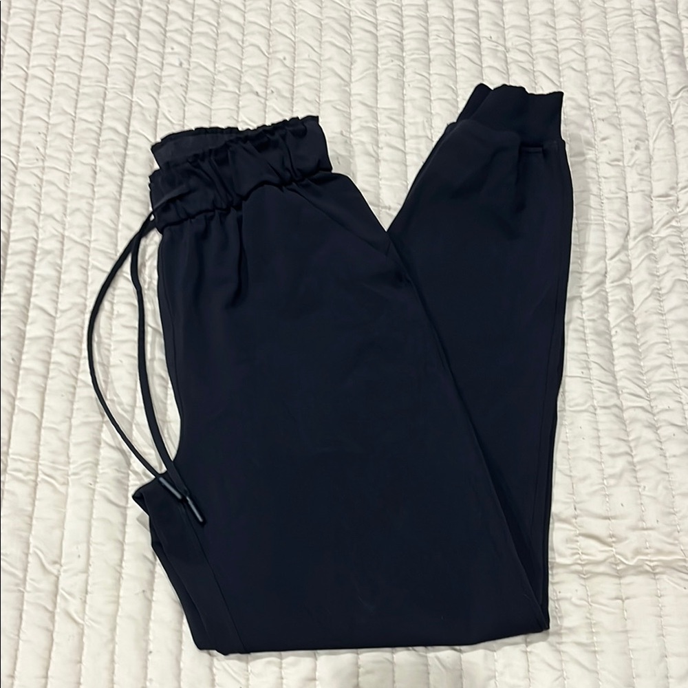 Lululemon Stretch High-Rise Jogger